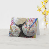 Carte Anniversaire de délicieux cupcakes (Fleur jaune)