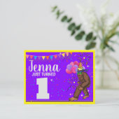 Carte anniversaire de enfant Bigfoot mignonne pers (Debout devant)