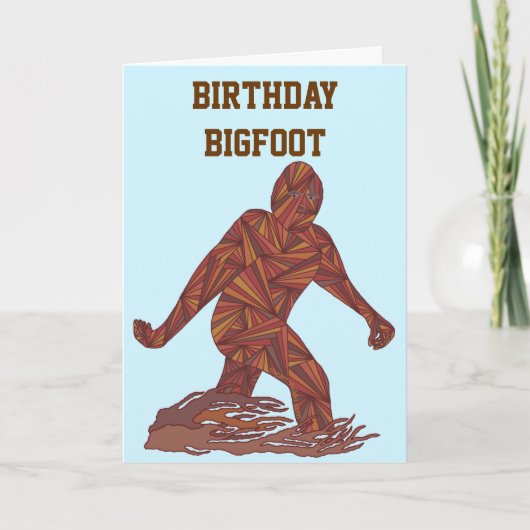 Carte Anniversaire de marche Bigfoot de Z Bigfoot (Devant)