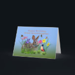 Carte Anniversaire, petite-fille, lapin, papillons,<br><div class="desc">Une carte d'anniversaire pour une arrière-petite-fille comporte des fleurs colorées, un merle breasted par rouge, un lapin brun câlin, et les papillons qui volent au-dessus des fleurs de jaune, de rouge, pourpres et roses. Le vers intérieur est un modèle des textes et est facilement changé ou supprimé. Les fleurs sont...</div>