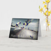 Carte anniversaire : Skateboarders (Fleur jaune)