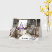 Carte Aquarelle Vache d'anniversaire dans la grange (Fleur jaune)