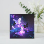 Carte Arrière - plan avec papillons de nuit (Debout devant)