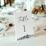 Carte Atlanta Skyline Table Numéro 3.5x5<br><div class="desc">La collection Skyline est un étonnant assortiment de skylines méticuleusement esquissés qui capturent l'essence des paysages urbains emblématiques. Parfait pour les mariages métropolitains ou les mariages de destination,  cette collection incarne le charme intemporel des paysages urbains et apporte une touche élégante à votre journée spéciale.</div>