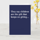 Carte Au-dessus et au-delà. Anniversaire (Fleur jaune)