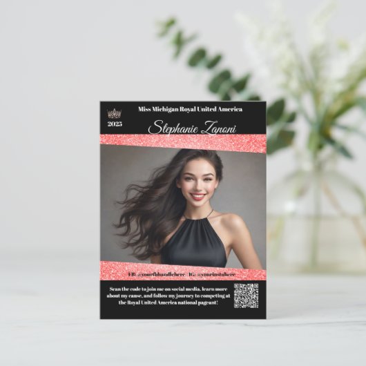 Carte auto-graphique Promo Pageant | Code QR (Debout devant)