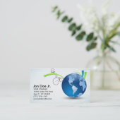 Carte avec globe pour les affaires internationales (Debout devant)