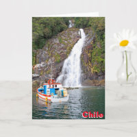 Bateau et cascade, Chili