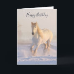 Carte Beau Cheval Blanc dans la neige Photo Anniversaire<br><div class="desc">Une carte d'anniversaire avec une photo d'un magnifique cheval blanc. Traverser un champ couvert de neige. Majestueux et beau.</div>