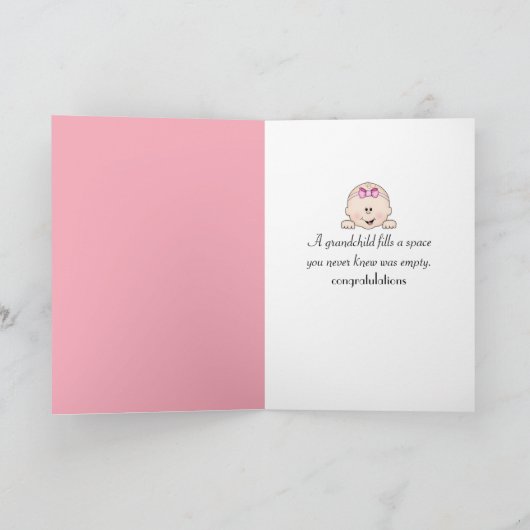 Carte Bébé Fille Dans Un Parapluie (Intérieur)