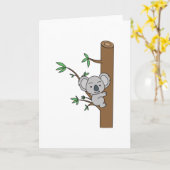 Carte Bébé koala mignon grimpant un eucalyptus (Fleur jaune)