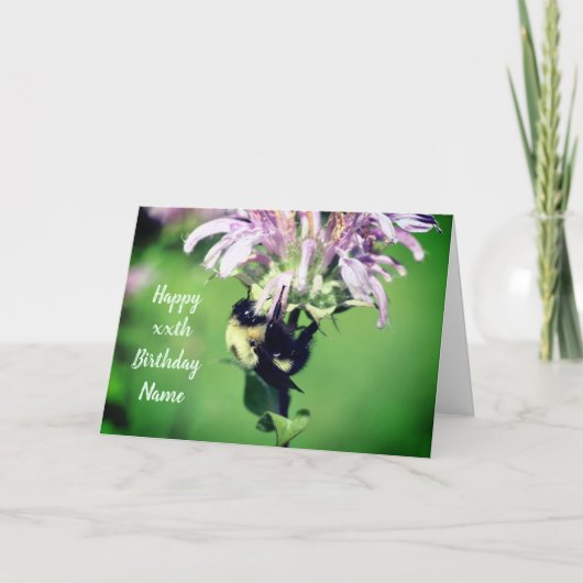 Carte Bee On Bee Balm Flower Personnalisé Anniversaire (Devant)