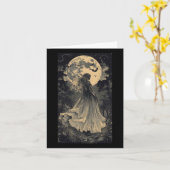 Carte Belle sorcière fantasy gothique vampire clair de l (Fleur jaune)