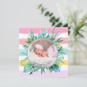 Carte Bienvenue Petite fille Une petite fille Pink strit (Debout devant)