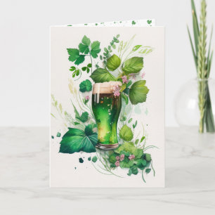 Carte Bière verte de la Saint-Patrick dans du lierre