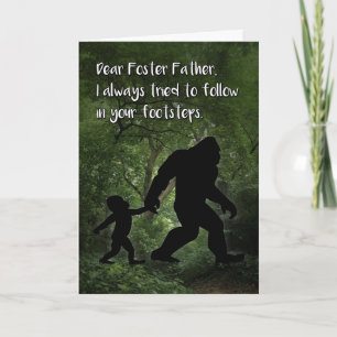 Carte Bigfoot avec la Fête des pères de l'enfant pour le