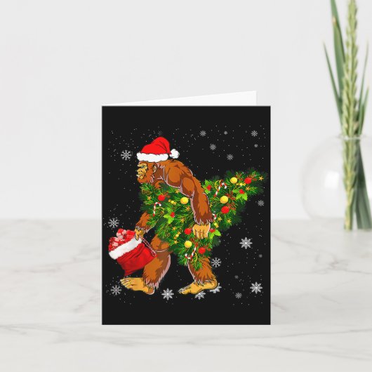 Carte Bigfoot Carrying Christmas Tree Sasquatch Believer (Devant)