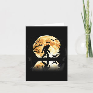 Carte Bigfoot marchant avec un chien lune drôle d'Hallow