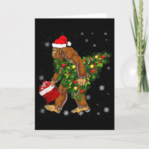 Carte Bigfoot portant Noël Arbre Sasquatch Croyant