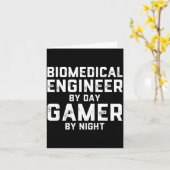 Carte Biomedical Engineer By Day Gamer By Night Bio Med  (Fleur jaune)