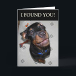 Carte Birthday Boy Funny Rottweiler Card<br><div class="desc">Le message intérieur dit : "Apportez le gâteau ! J'ai trouvé le garçon d'anniversaire ! Joyeux anniversaire." Cette drôle de carte d'anniversaire pour les garçons et les hommes montre mon jeune chiot Rottweiler nommé Heidi. La tête d'Heidi est inclinée vers vous et son visage montre qu'elle est très enthousiaste de...</div>