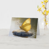 Carte Birthday Golden Butterfly On a Rock in Water (Fleur jaune)