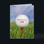 Carte Birthday Golf Ball On Tee for Son<br><div class="desc">Fermer la balle de golf sur le tee rouge dans l'herbe verte pour l'anniversaire du Fils. Le texte sur la bille peut être modifié.</div>