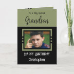 Carte Birthday Grandson ajouter nom photo vert noir<br><div class="desc">À un petit-fils très spécial. Joyeux anniversaire. Ajoutez un nom et une photo. Vert et noir.</div>