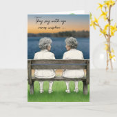 Carte Birthday Old Ladies Chatting on a Lake Bench (Fleur jaune)