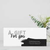 Carte Blanc urbain avec logo masculin certificat cadeau (Debout devant)