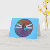 Carte blanche en vol de dragonfly (Fleur jaune)