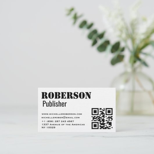 Carte blanche traditionnelle simple avec le code (Debout devant)