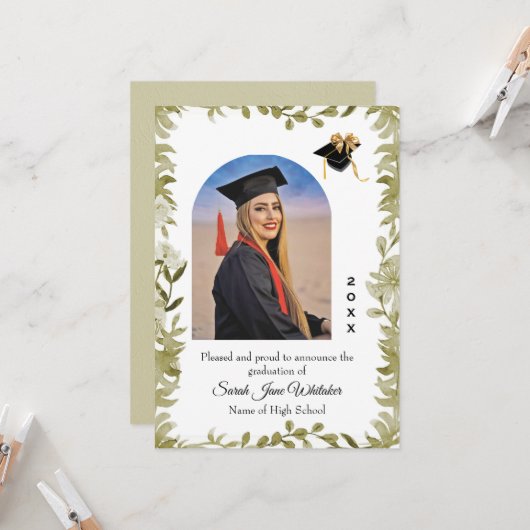 Carte Boho Leaf Border Hi-School Graduation announcement (Devant/Arrière en situation)