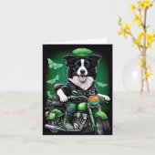 Carte Border Collie Chien Conduisant un Vélo St. Patrick (Fleur jaune)