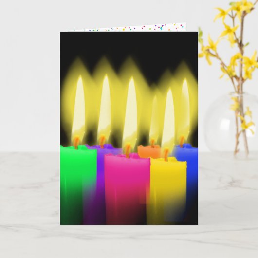 Carte Bougies d'anniversaire sur noir (Fleur jaune)