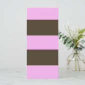 Carte Brown blanc rose et chocolat par STaylor (Debout devant)