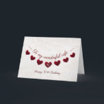 Carte Bunting rouge cœur romantique 50e anniversaire fem<br><div class="desc">Une belle et romantique carte de 50e anniversaire pour un mari à offrir à sa femme. L'extérieur de la carte comporte une chaîne de cœurs de bunting rose rouge sur un fond de dentelle vintage. Le texte indique "À ma merveilleuse femme, joyeux 50e anniversaire". L'intérieur de la carte peut être...</div>