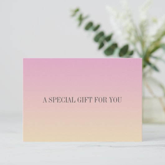 Carte cadeau Chic Soft Gradient Rose Orange (Debout devant)