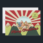 Carte Campy Retro Style Photo Joyeux Noël<br><div class="desc">Ajoutez votre propre photo et votre propre texte pour créer une carte de Noël amusante avec un style campy rétro. Cette carte à écran plat a une sensation publicitaire vintage avec votre photo affichée au centre dans un cadre rond accentué par rayonner de pointes avec des montagnes vertes et un...</div>