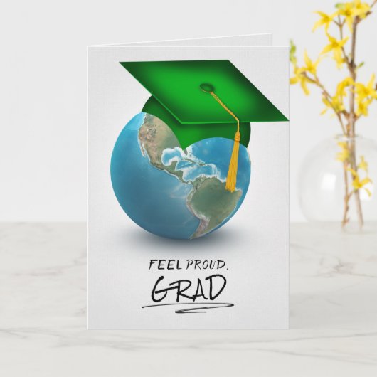 Carte cap de graduation verte sur le globe (Fleur jaune)