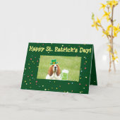 Carte "Carte du jour de St Patrick" avec Basset Hound (Fleur jaune)