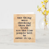 Carte Ce qui est plus choquant que la vérité sont des ci (Fleur jaune)