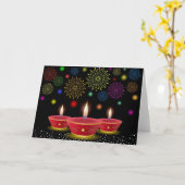 Carte Célébrations de Diwali avec des lampes à lueur et (Fleur jaune)