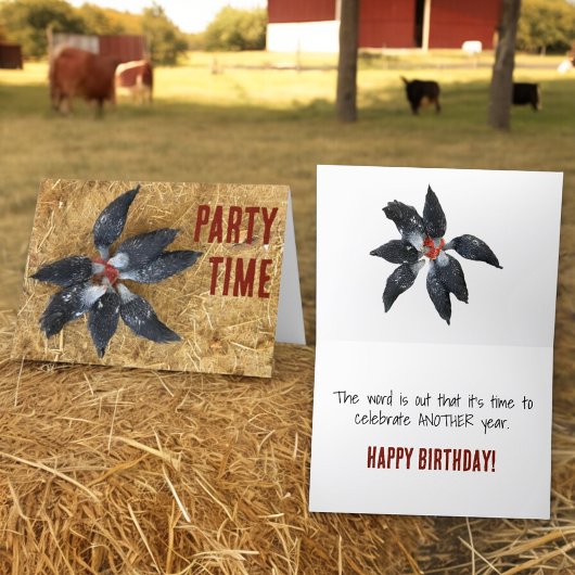 Carte Cercle de poulets noirs et blancs mangeant de la p