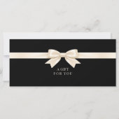 Carte Certificat Cadeau Code QR Élégant Ruban Noir (Devant)