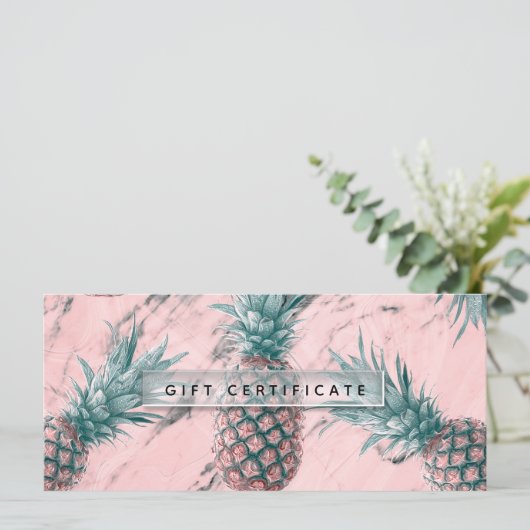 Carte Certificat cadeau en marbre rose ananas Swirl chic (Debout devant)