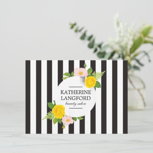 Carte Certificat cadeau minimal en germe rayé (Debout devant)