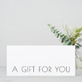 Carte Certificat Cadeau Moderne Chic Minimaliste (Debout devant)