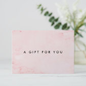 Carte Certificat cadeau simple en marbre rose moderne (Debout devant)