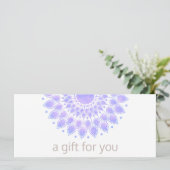 Carte Certificat cadeau Spa naturel Lotus Lavender (Debout devant)